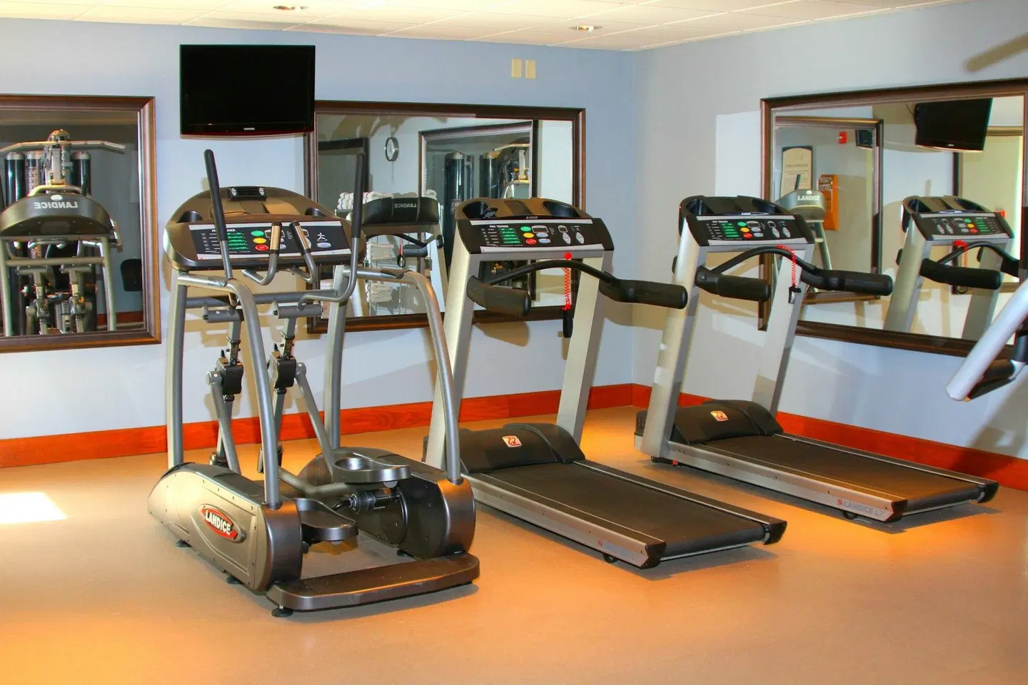 Staybridge Suites Syracuse (Liverpool) by IHG SPORTS_AND_LEISURE