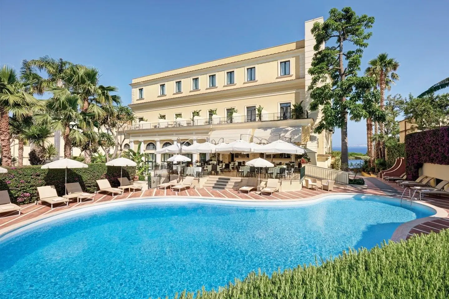 Imperial Tramontano OUTDOOR_POOL