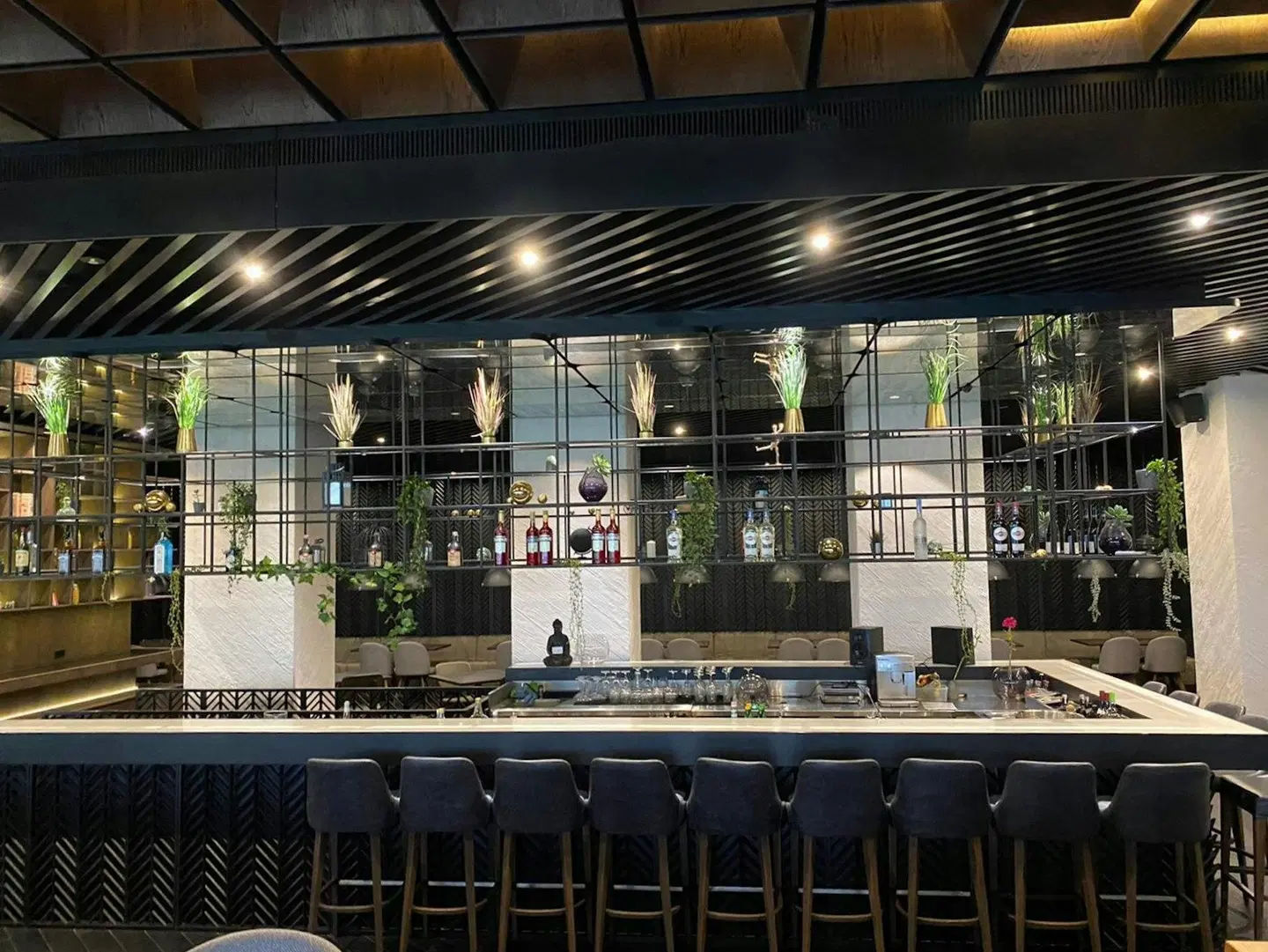 Quentin XL Potsdamer Platz Bar