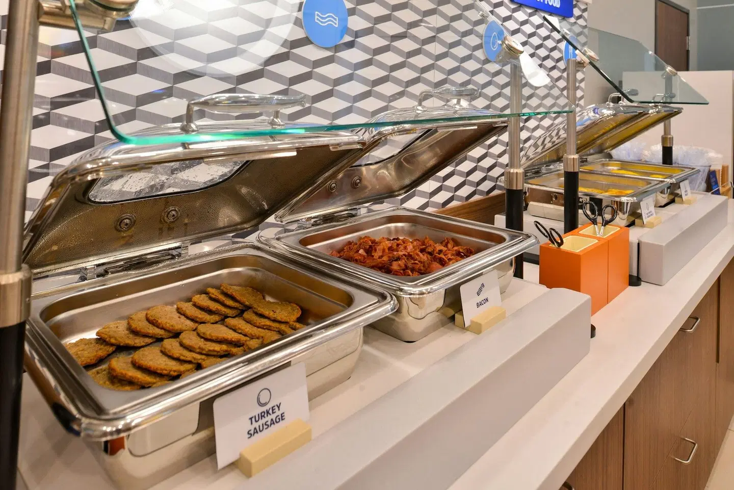 Holiday Inn Express & Suites West Edmonton - Mall Area by IHG Restaurant