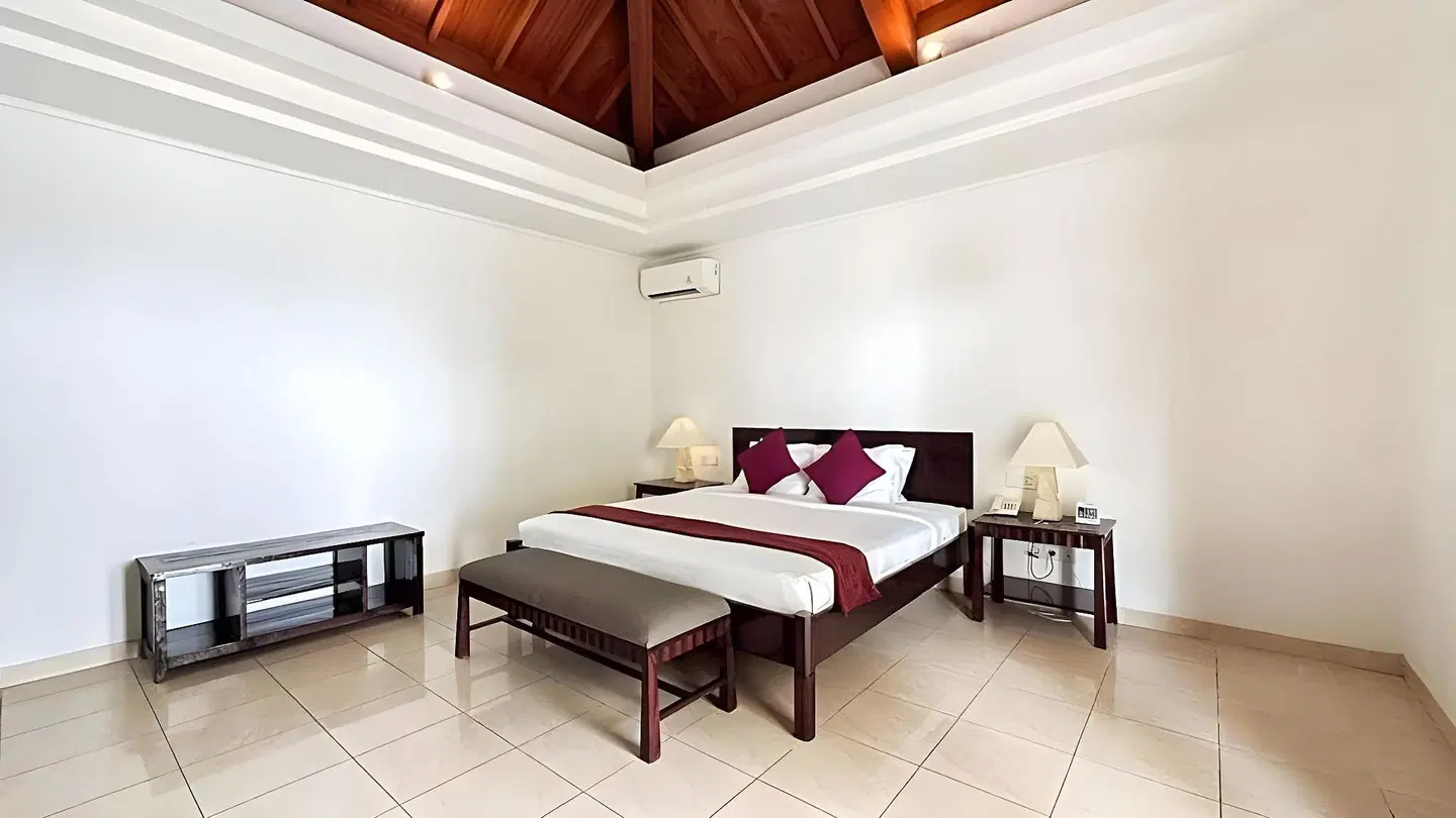 Legong Keraton Beach Hotel ROOM_EXAMPLE