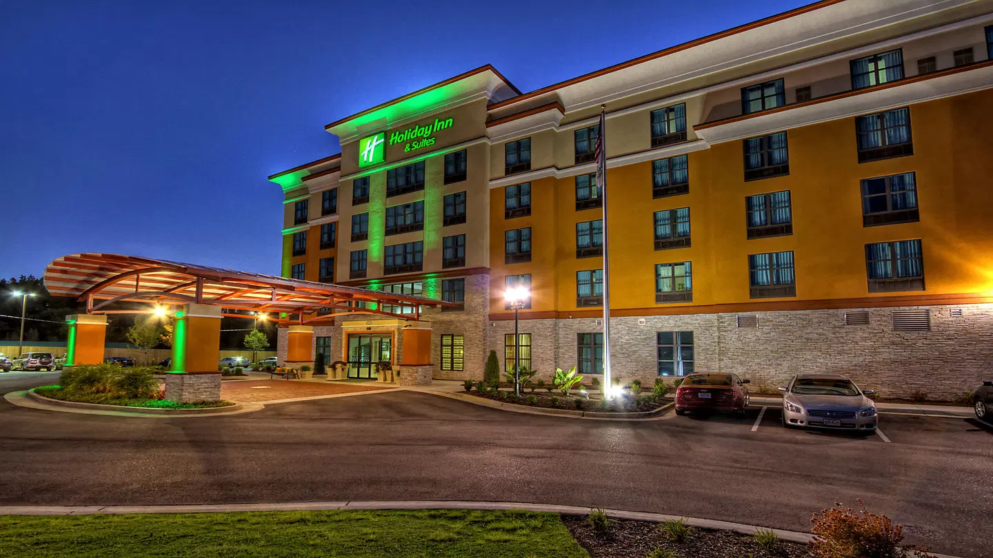 Holiday Inn & Suites Tupelo North by IHG EXTERIOR