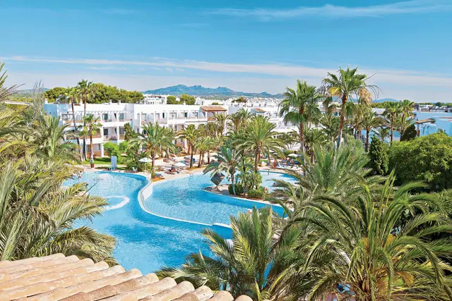 Calimera Fido Gardens OUTDOOR_POOL