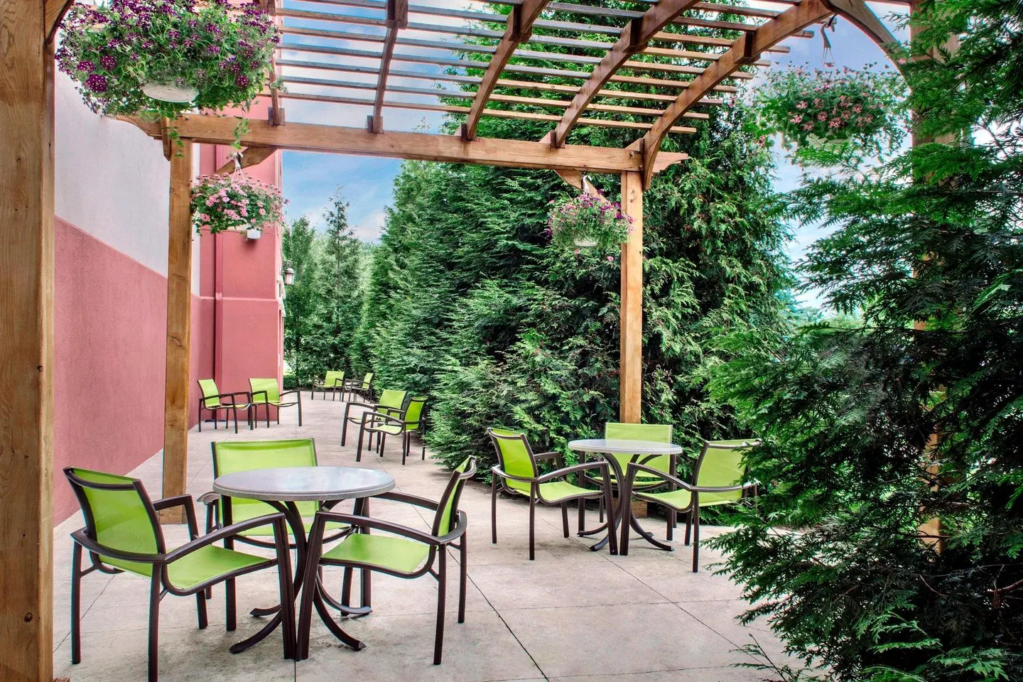 SpringHill Suites by Marriott Long Island Brookhaven Terrasse