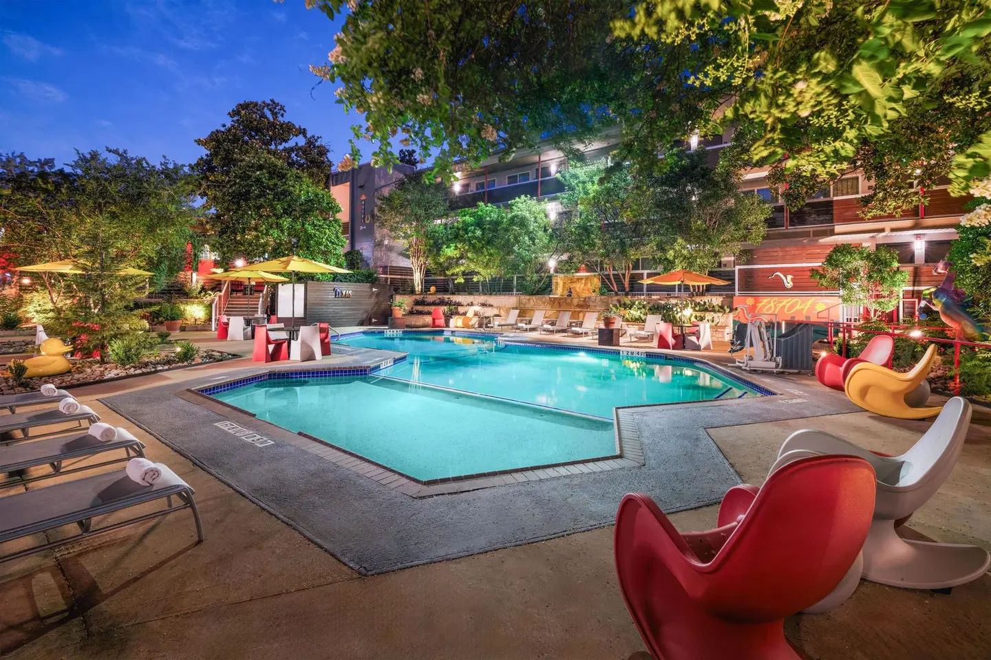 Aiden Austin City Hotel OUTDOOR_POOL