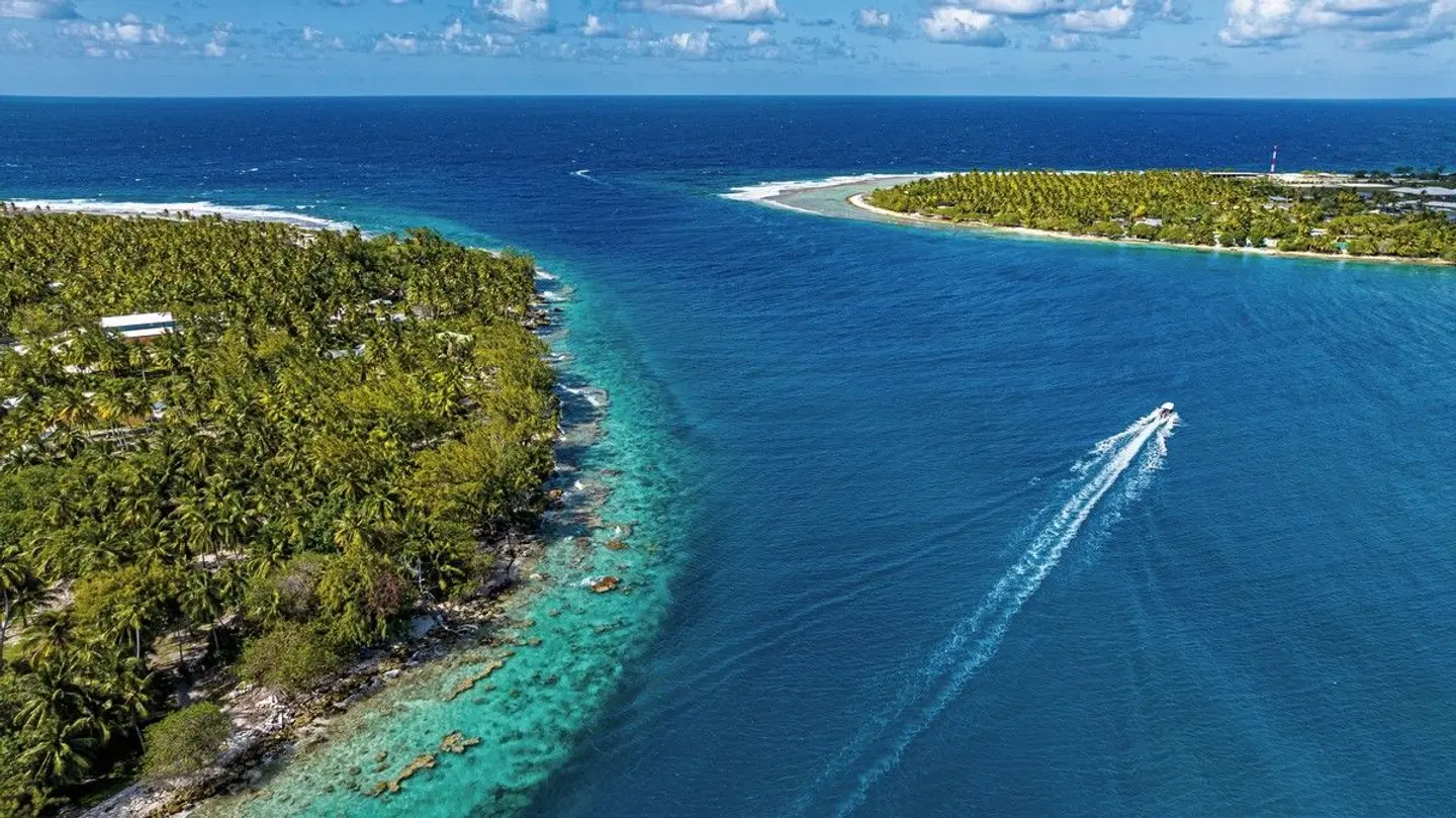 Dream Yacht Charter: Rangiroa Dream LANDSCAPE