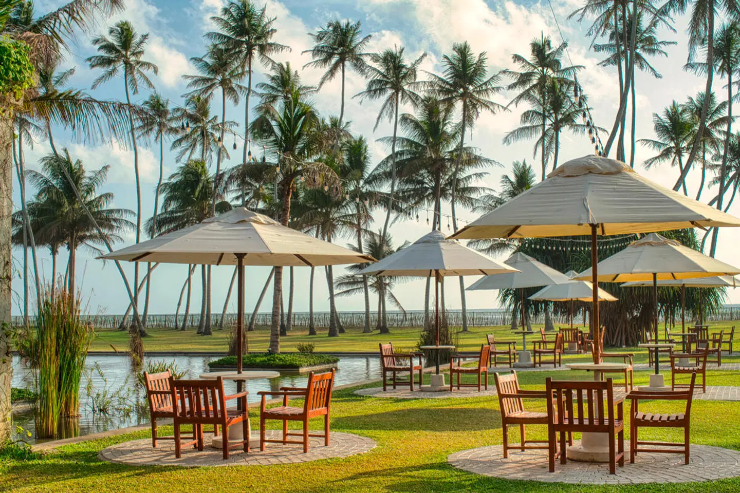 The Blue Water Hotel and Spa Garten