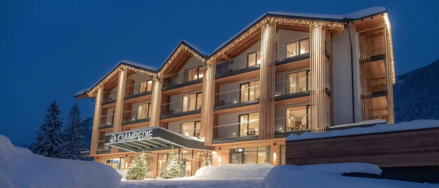 Ciampedie Luxury Alpine Spa Hotel EXTERIOR