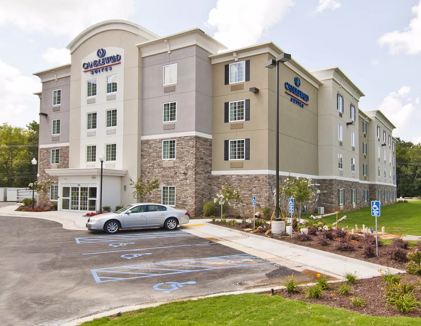 Candlewood Suites Tupelo by IHG EXTERIOR