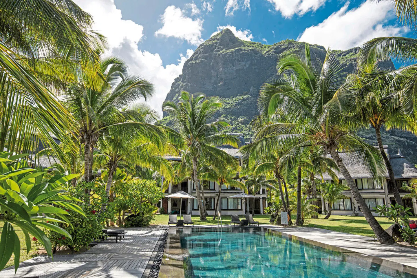 Dinarobin Beachcomber Hotel Golf & Spa OUTDOOR_POOL
