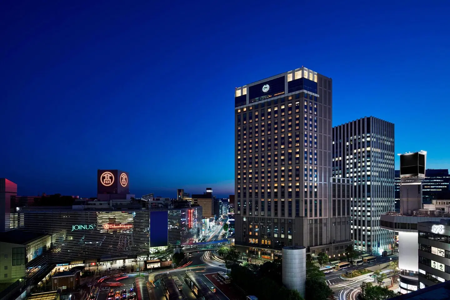 Yokohama Bay Sheraton Hotel & Towers EXTERIOR