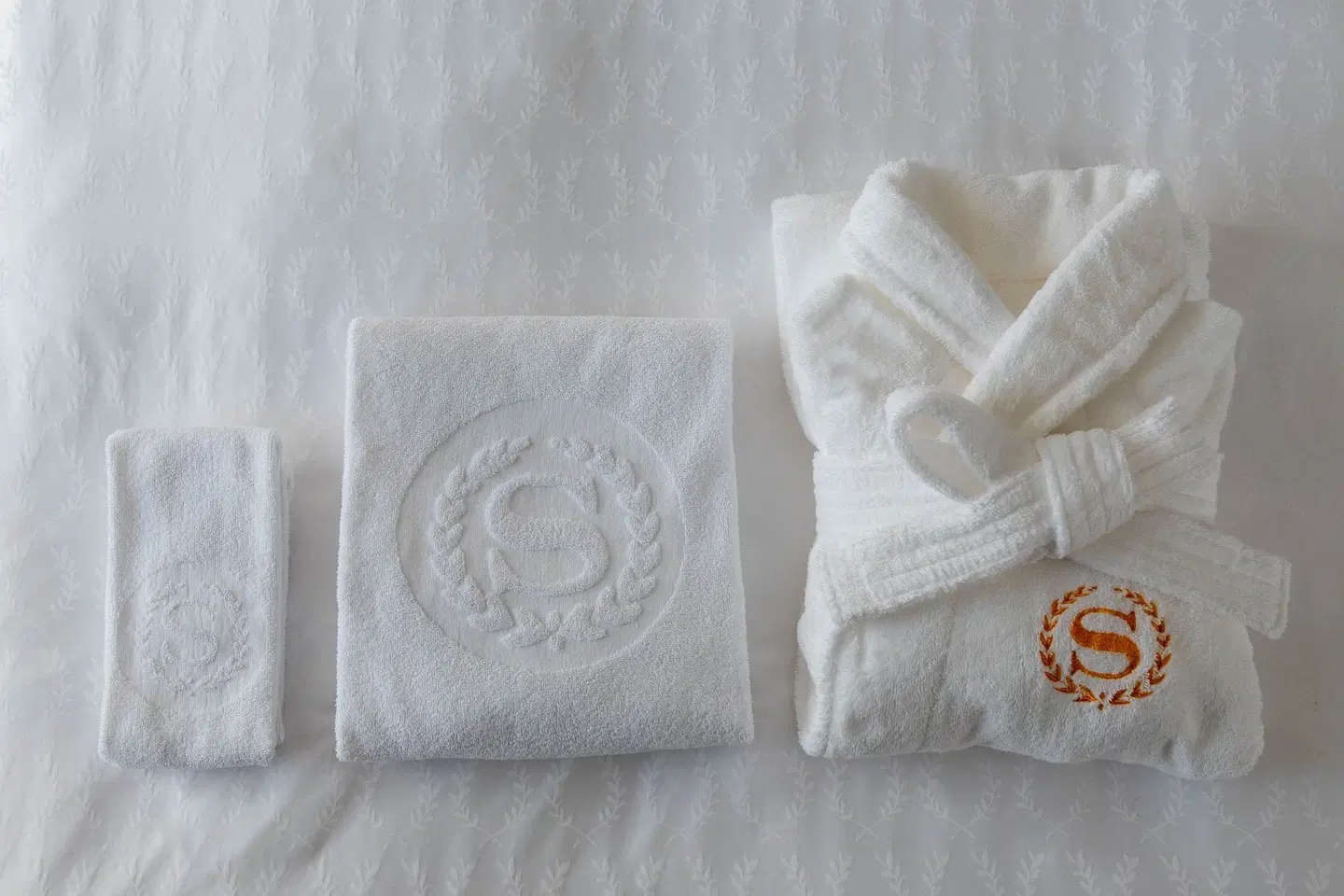 Yokohama Bay Sheraton Hotel & Towers ROOM_EXAMPLE