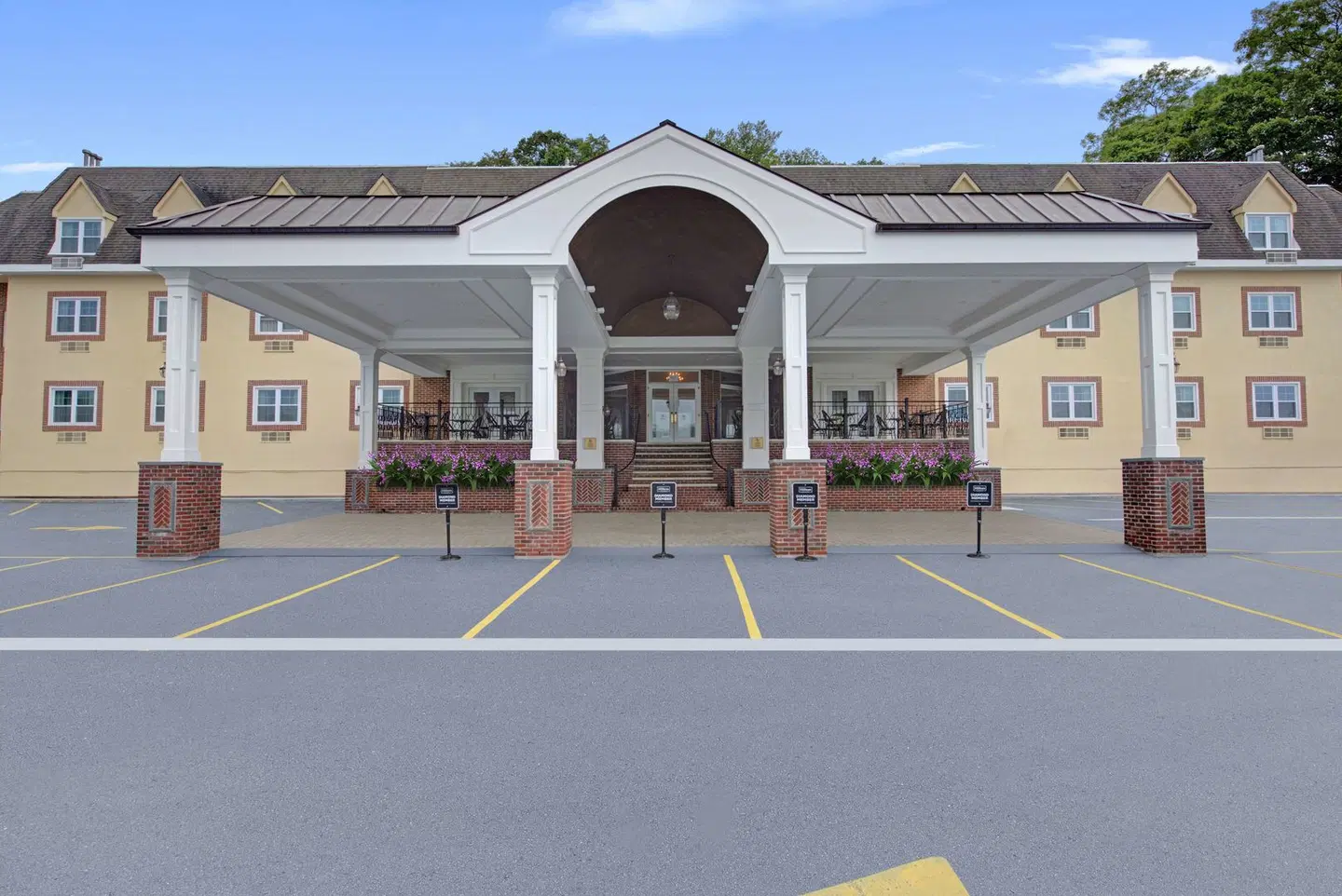 The Roslyn, Tapestry Collection by Hilton EXTERIOR