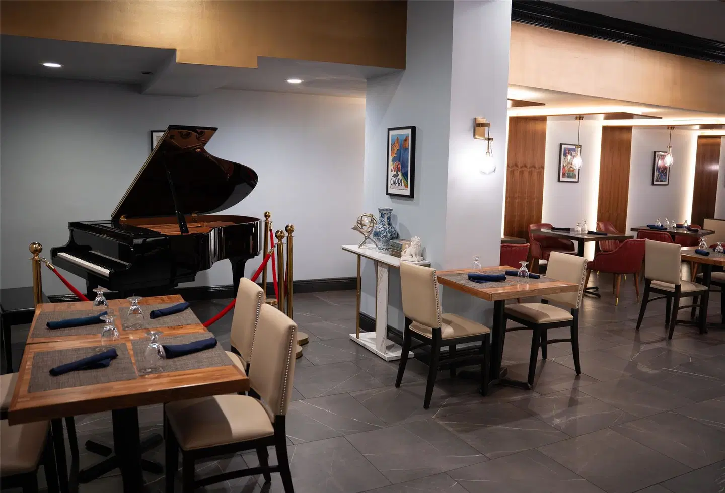 The Roslyn, Tapestry Collection by Hilton Restaurant
