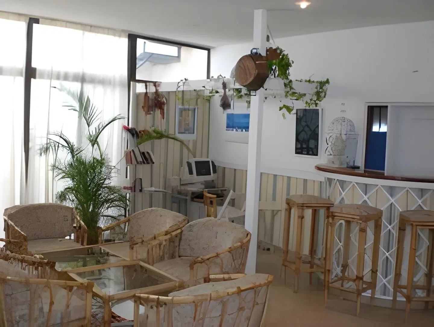 Mar Azul Bar