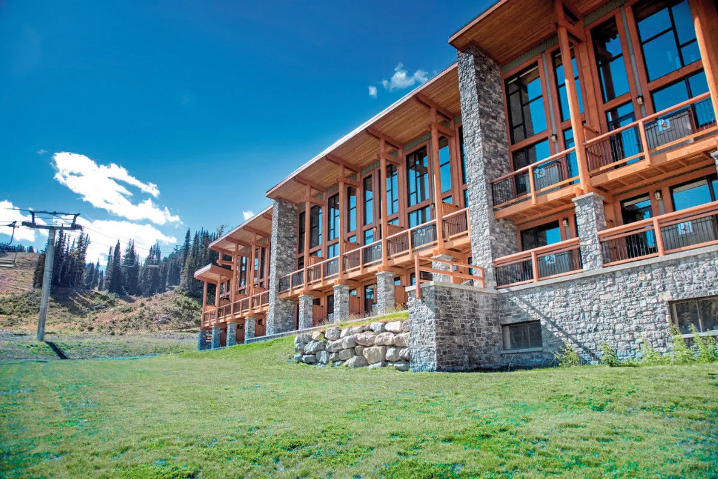 Sunshine Mountain Lodge Terrasse