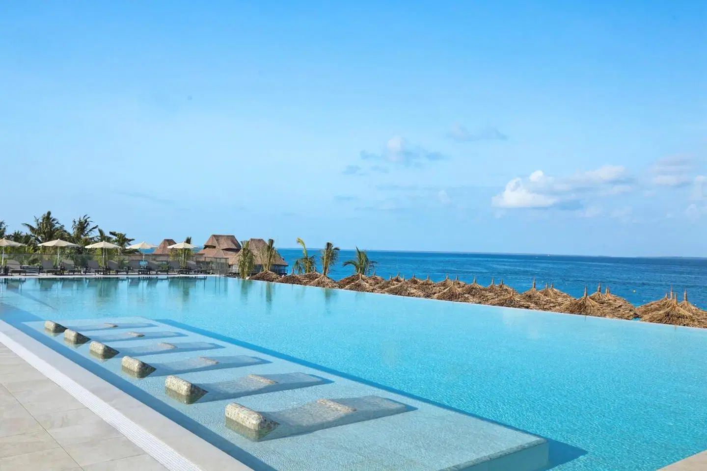 RIU Palace Swahili OUTDOOR_POOL