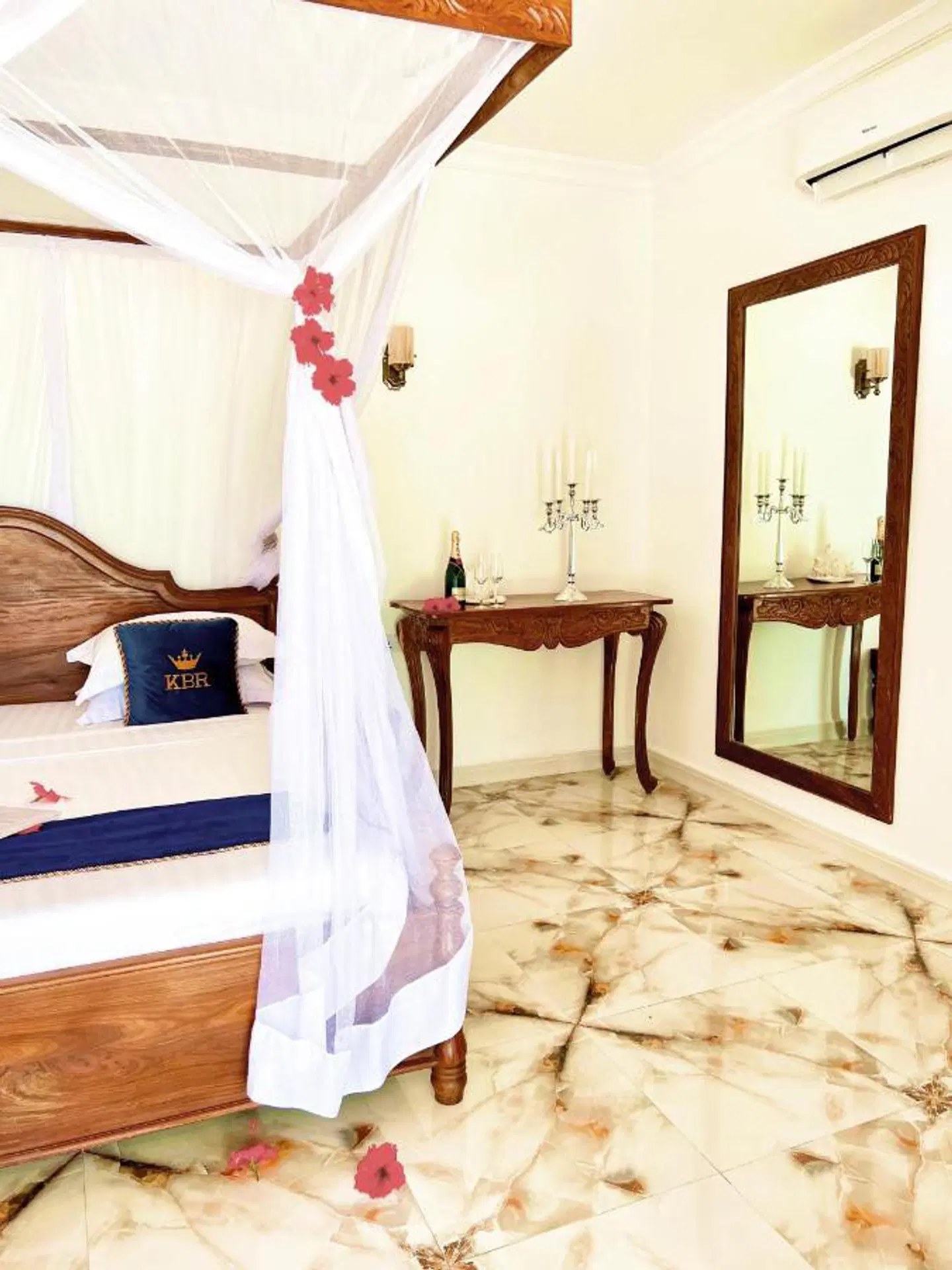 Karibu Beach Resort ROOM_EXAMPLE