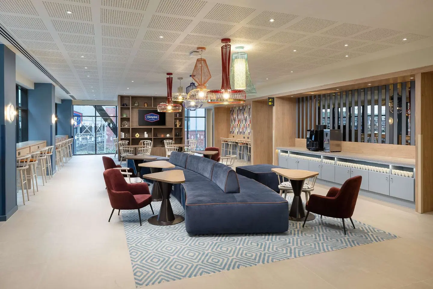 Hampton By Hilton Rochdale LOUNGE_LOBBY