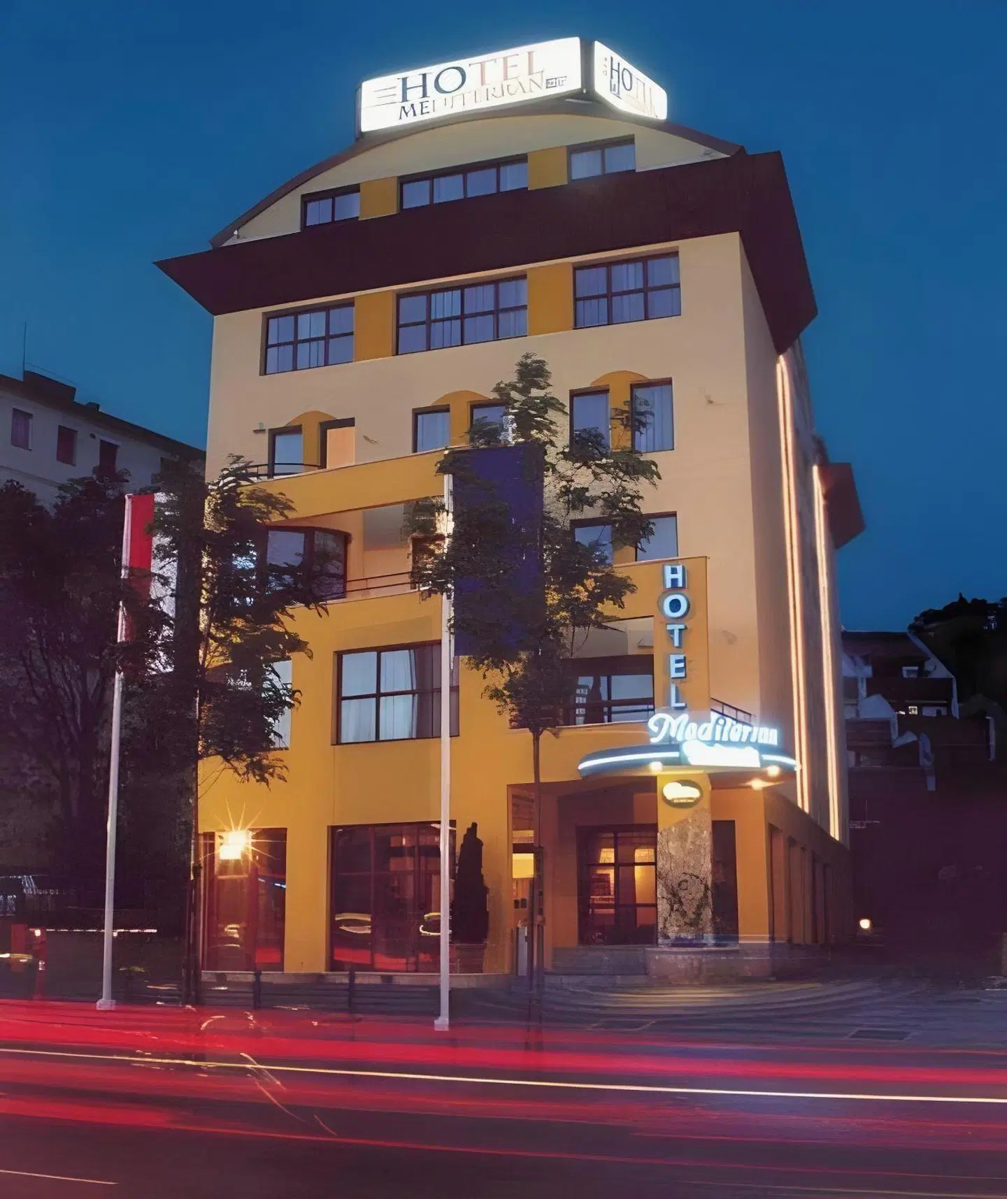 Mediterran EXTERIOR