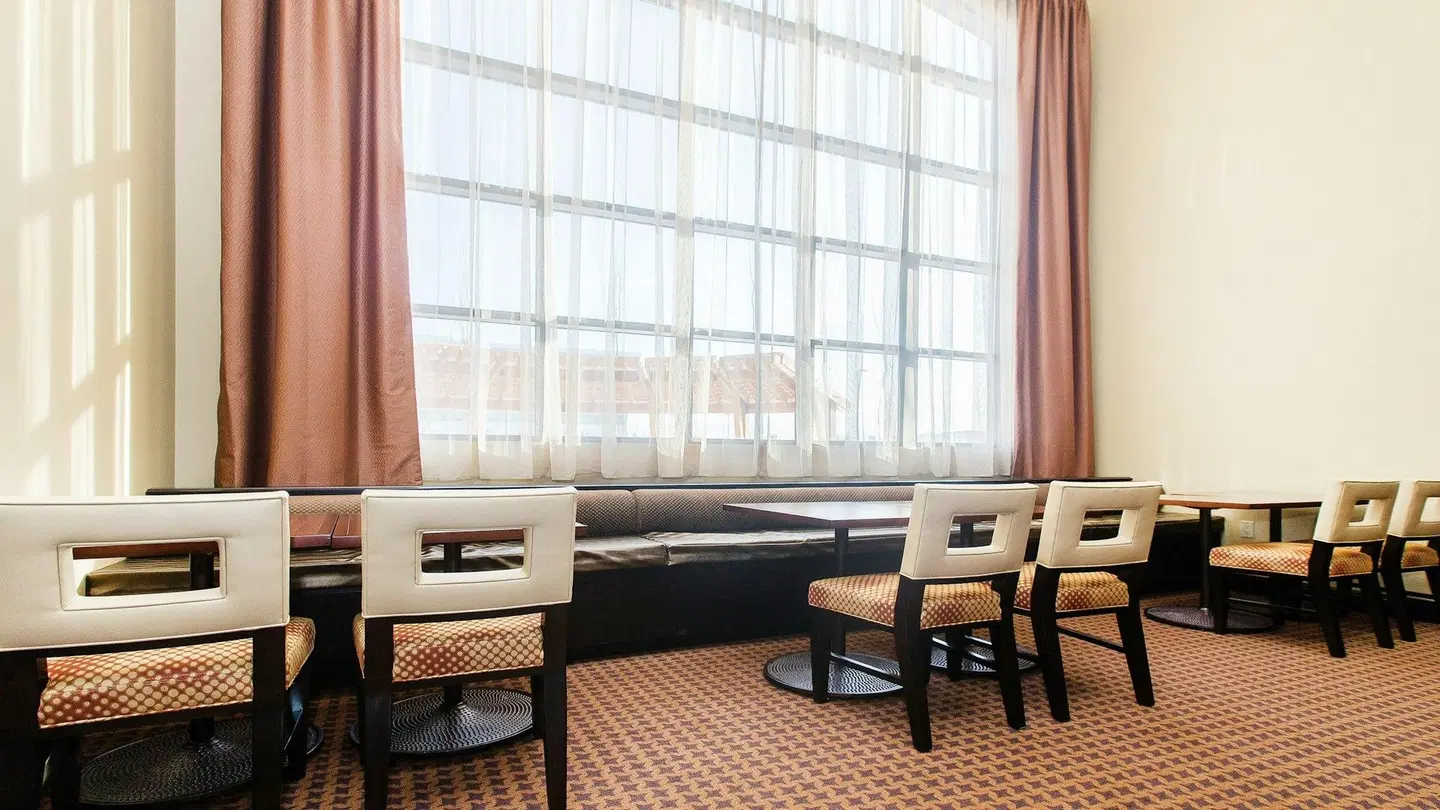 Staybridge Suites West Edmonton by IHG LOUNGE_LOBBY