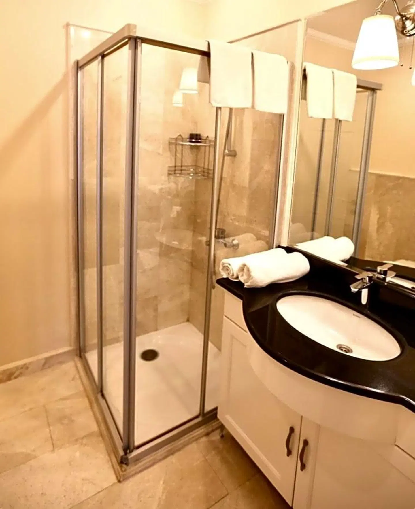 Kemer Residence Badezimmer