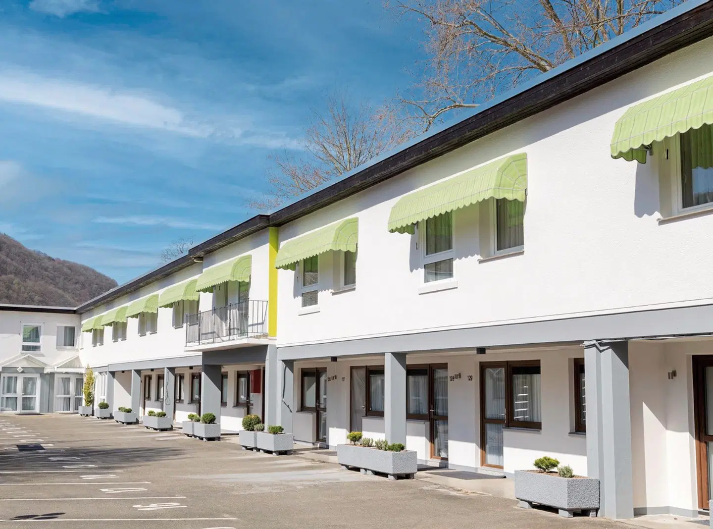 Das Ebertor Hotel & Hostel EXTERIOR