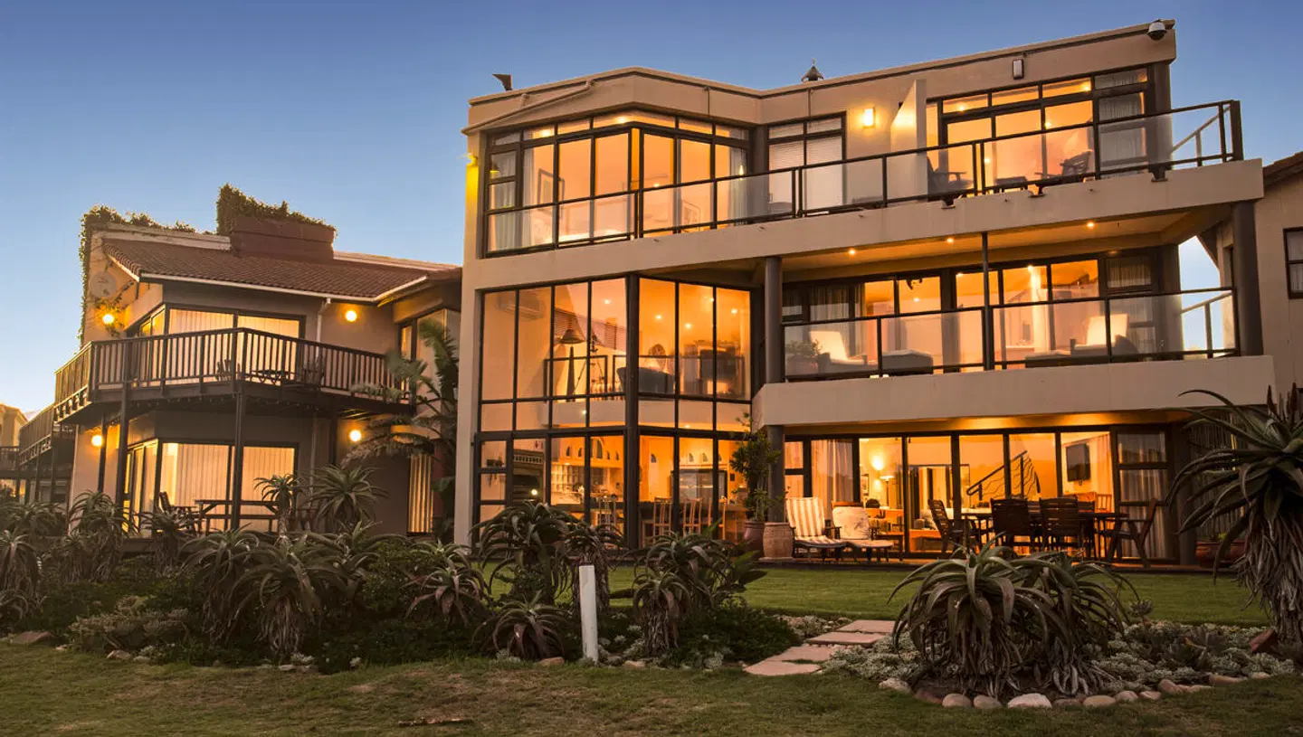 Supertubes Guest House EXTERIOR