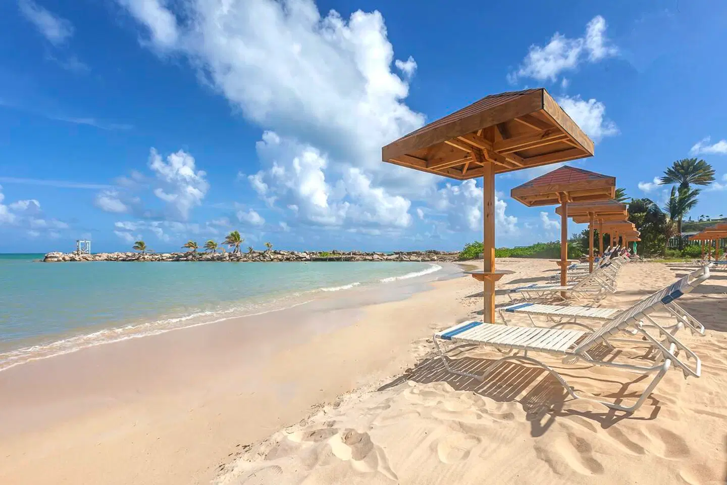 Ocean Point Beach Resort & Spa Strand