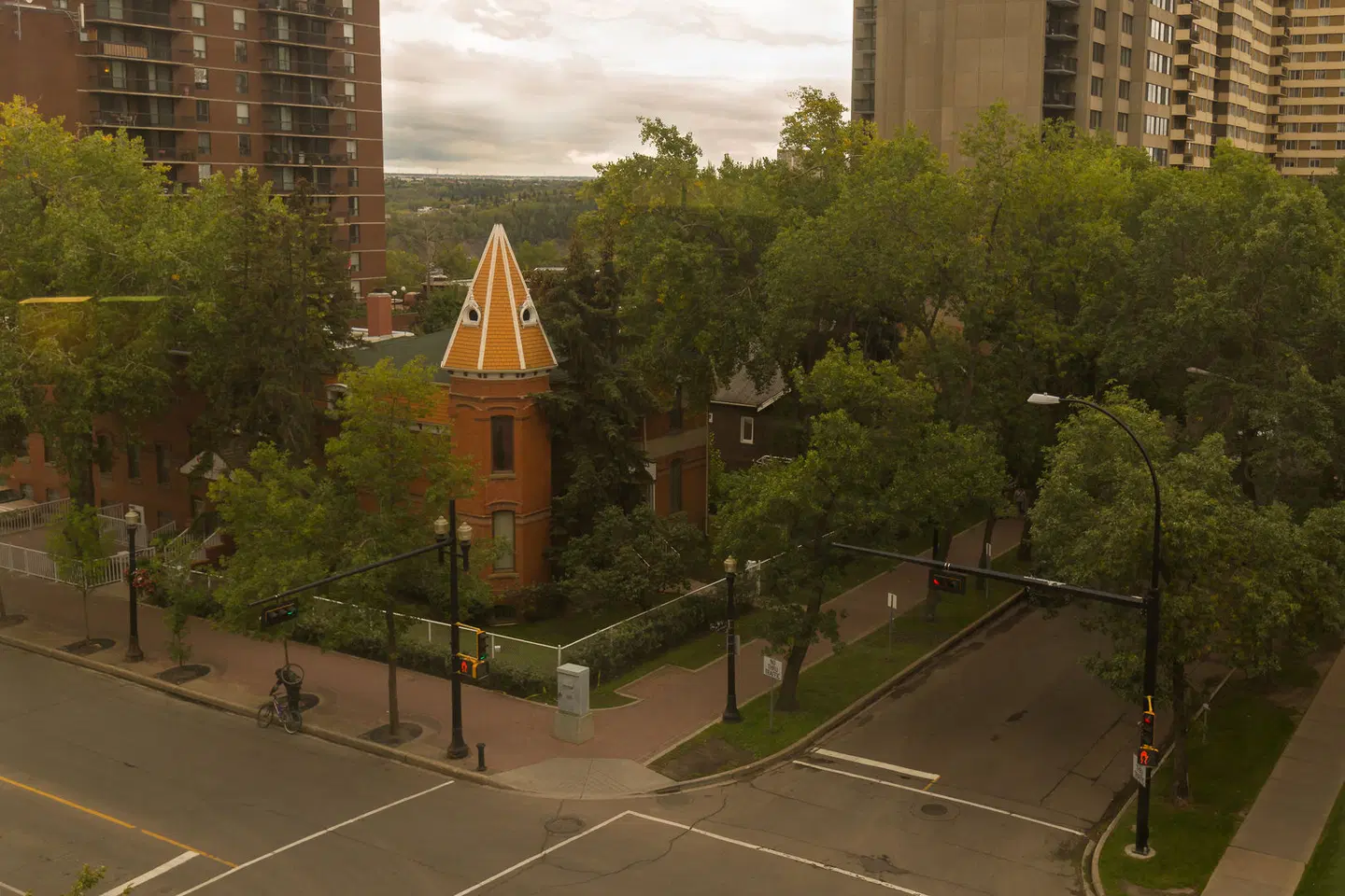 Holiday Inn Express Edmonton Downtown by IHG SPORTS_AND_LEISURE