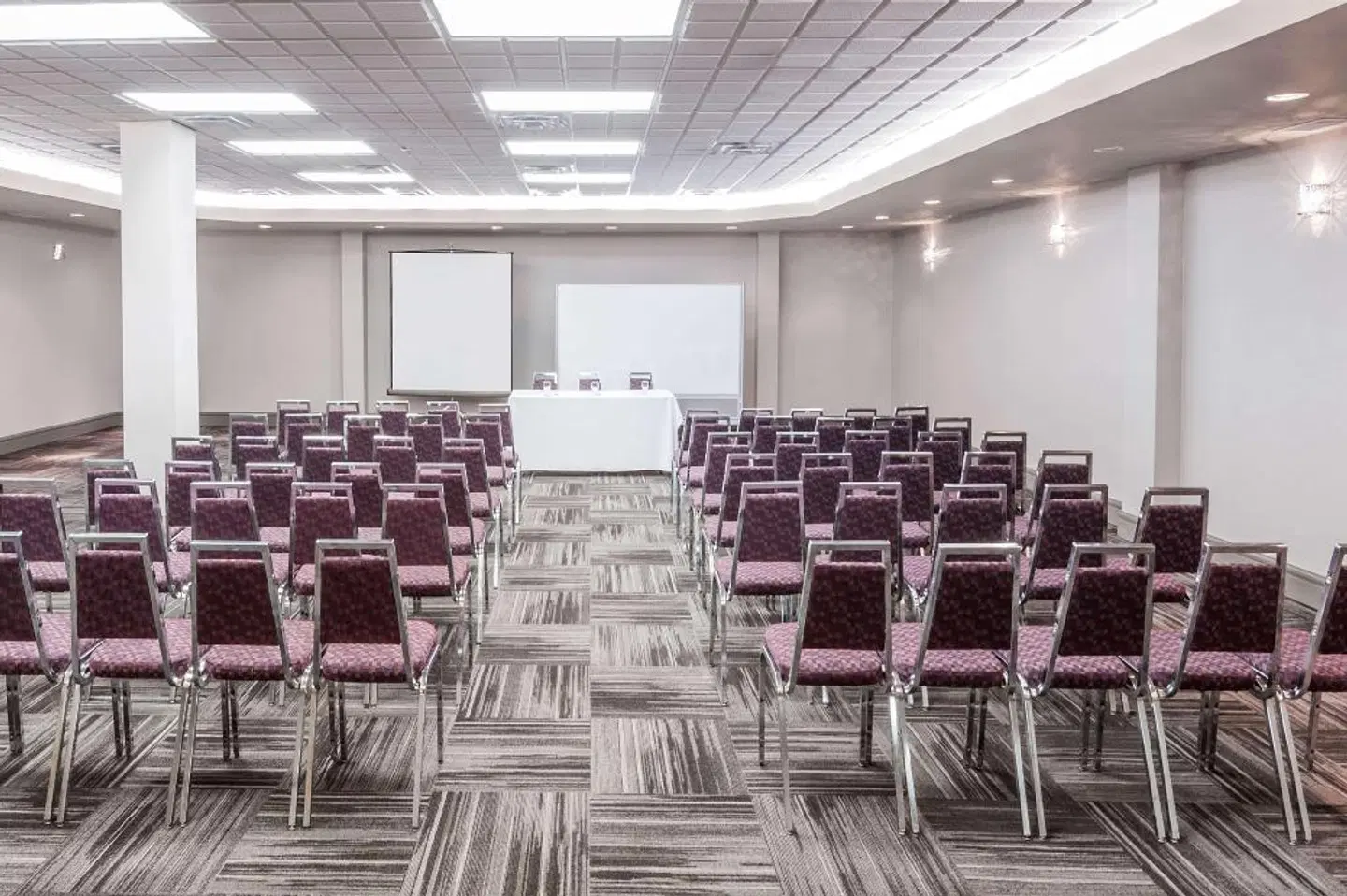 Ramada by Wyndham Edmonton South Konferenz