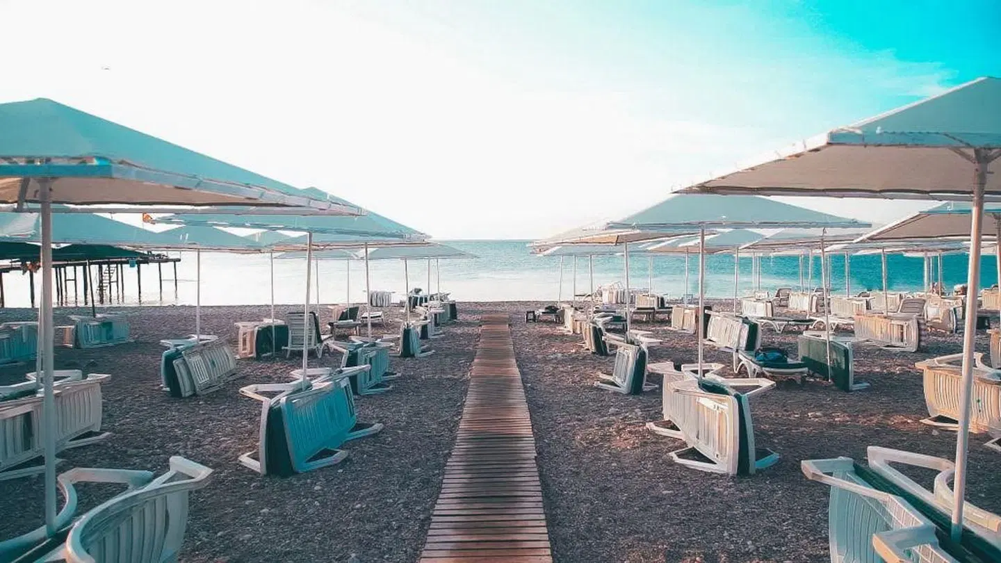 Beso Beach Hotel Strand