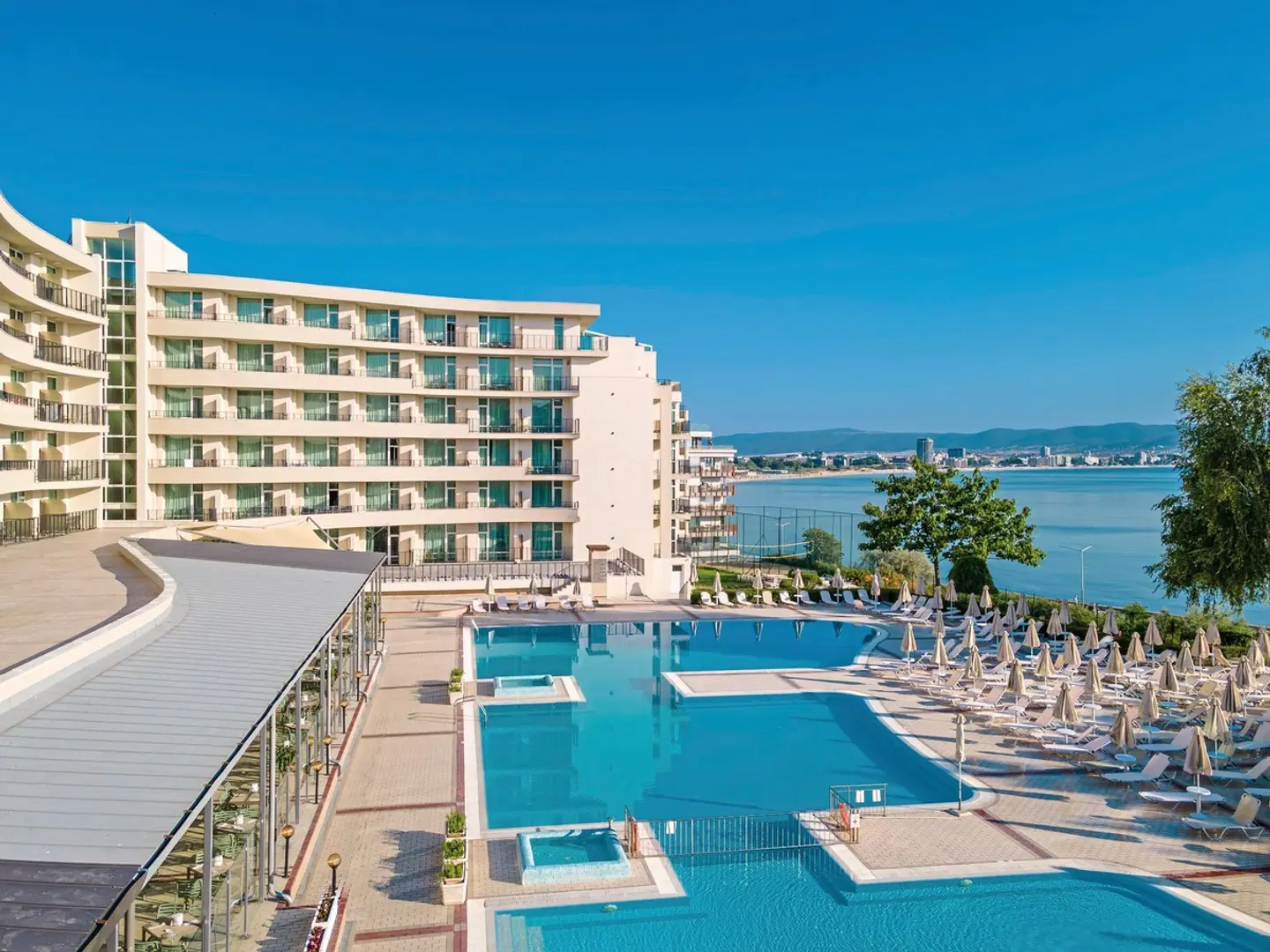 Festa Panorama OUTDOOR_POOL