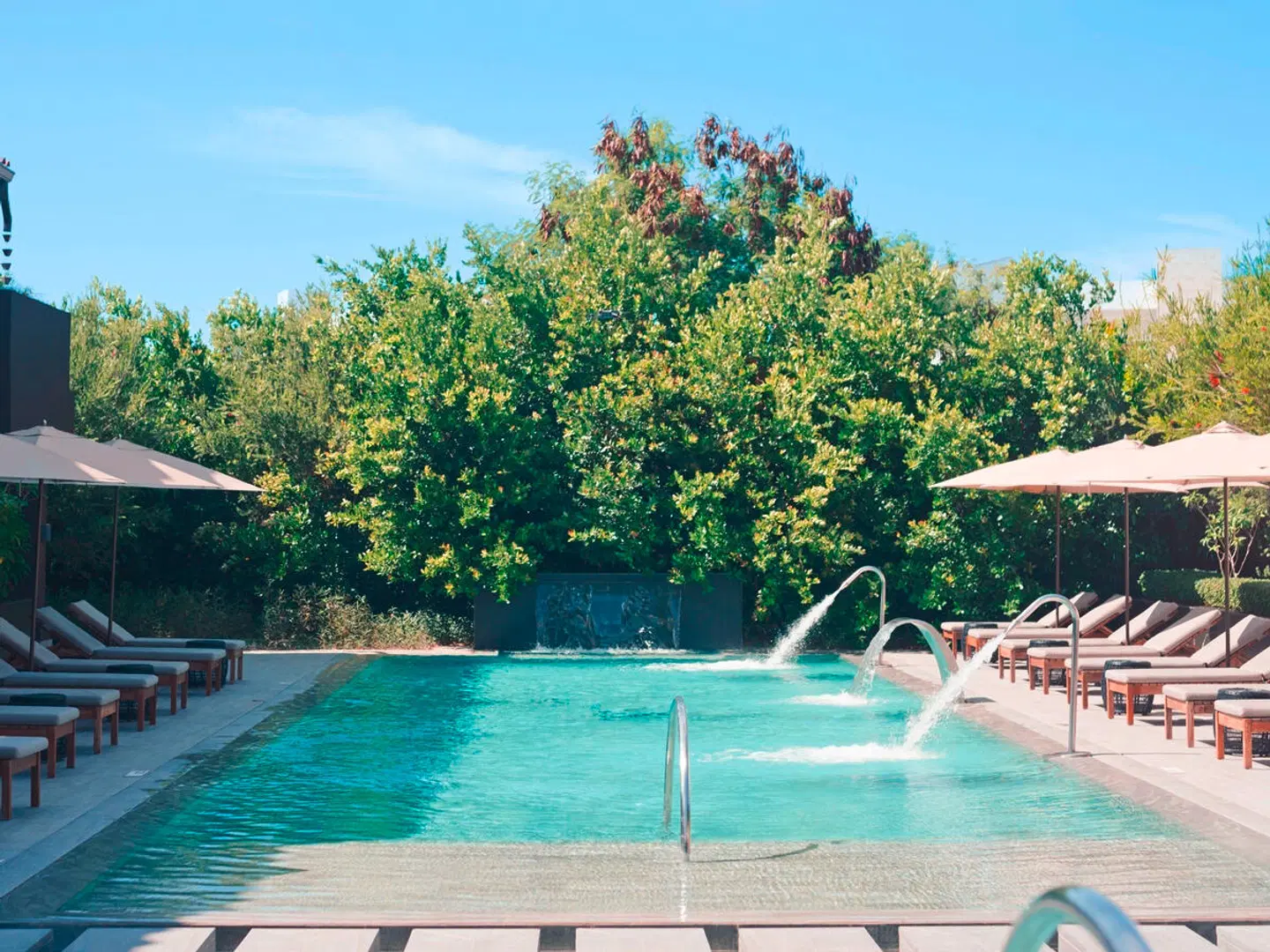 Lopesan Caoba Lagoon Resort, Spa & Casino OUTDOOR_POOL