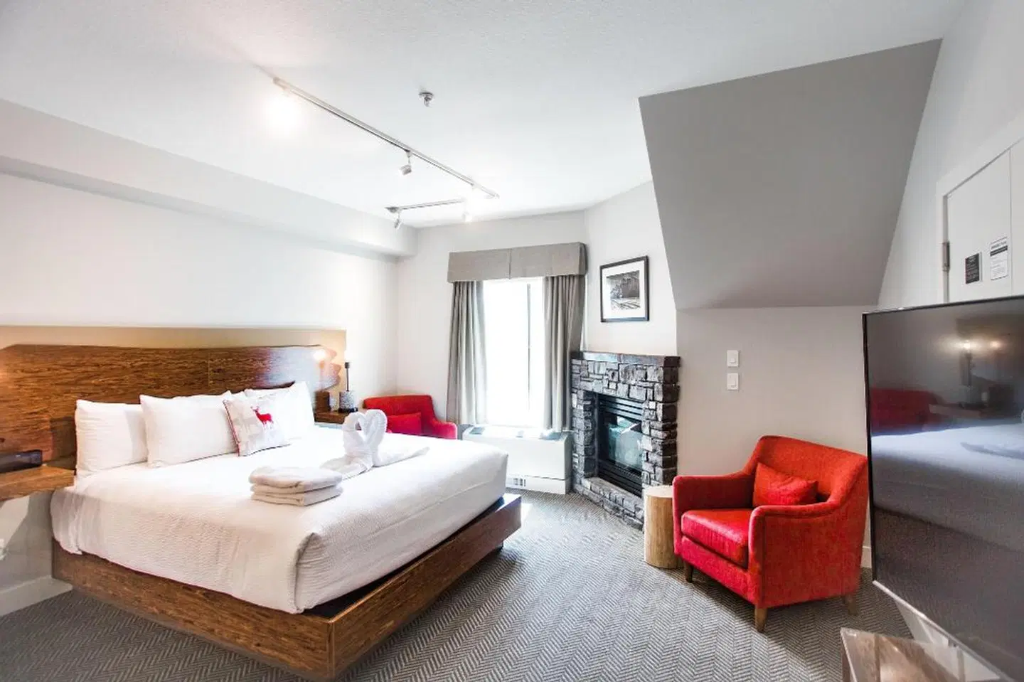 Basecamp Lodge ROOM_EXAMPLE