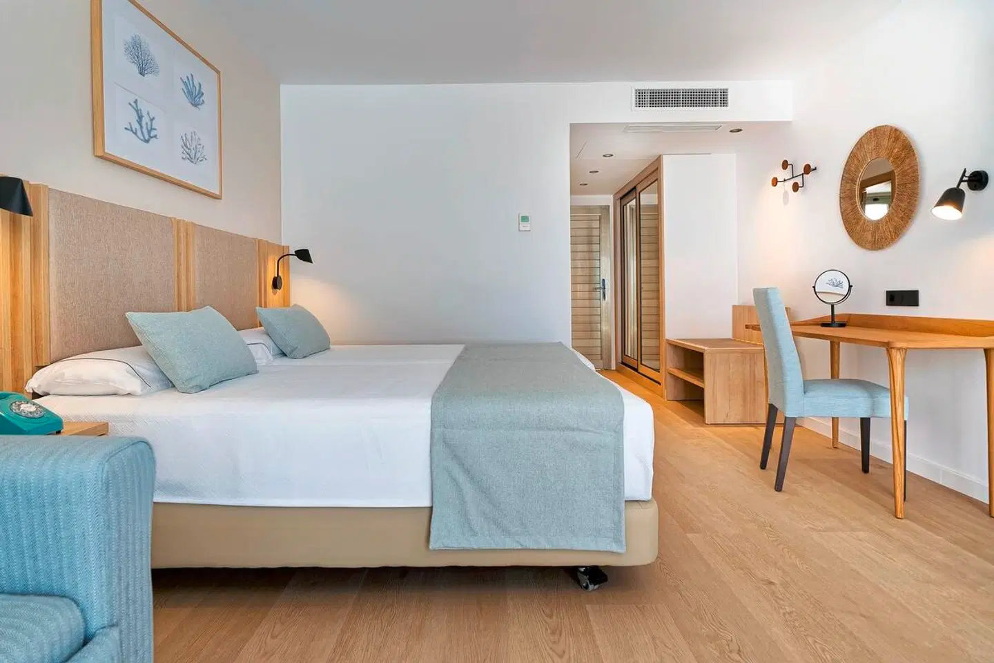 Las Costas ROOM_EXAMPLE