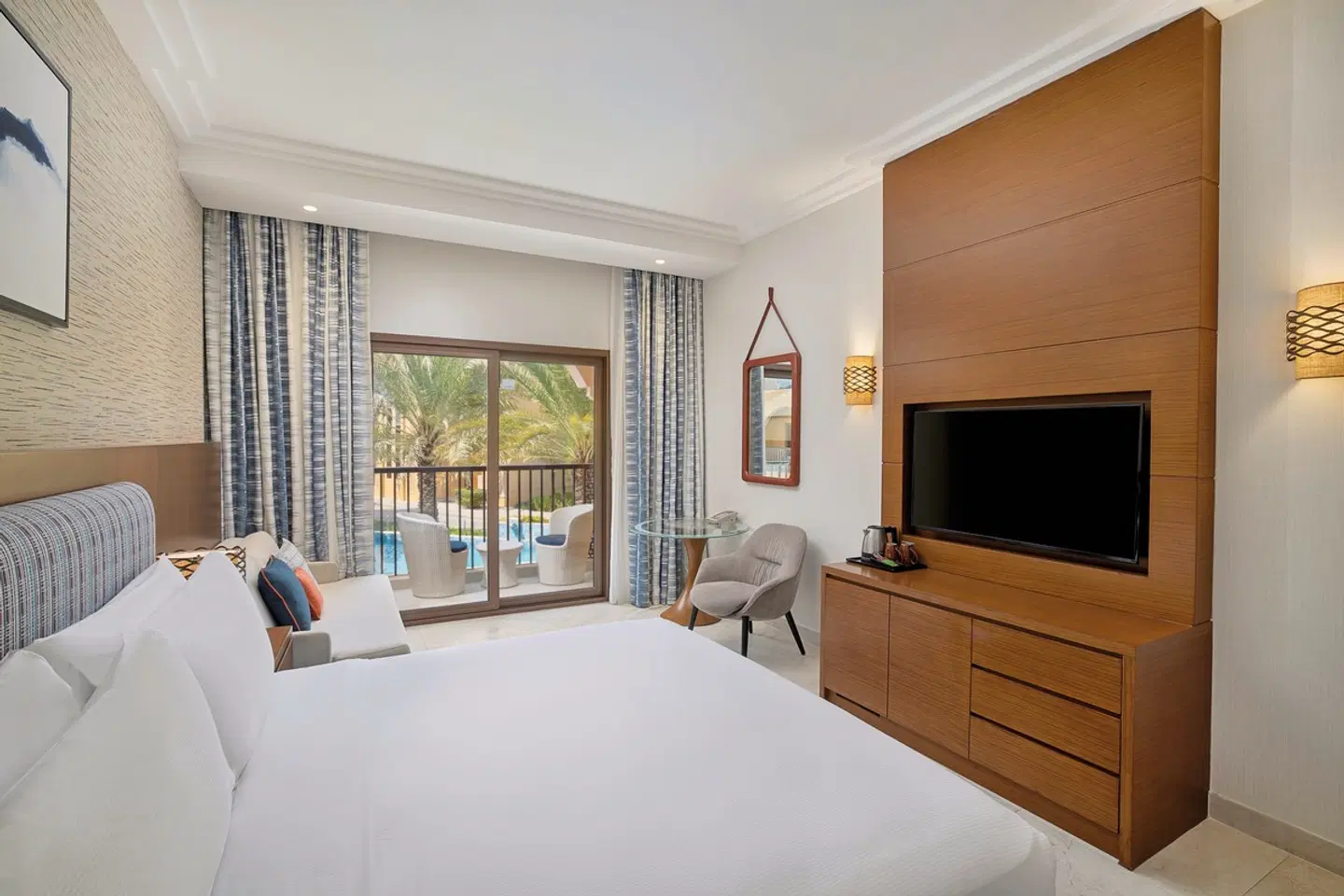 DoubleTree by Hilton Resort & Spa Marjan Island ROOM_EXAMPLE