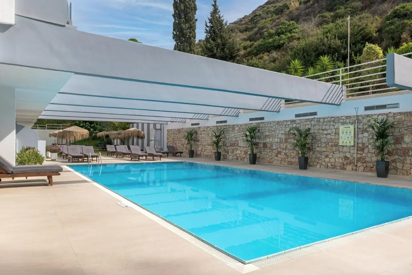 Oceanis Beach OUTDOOR_POOL