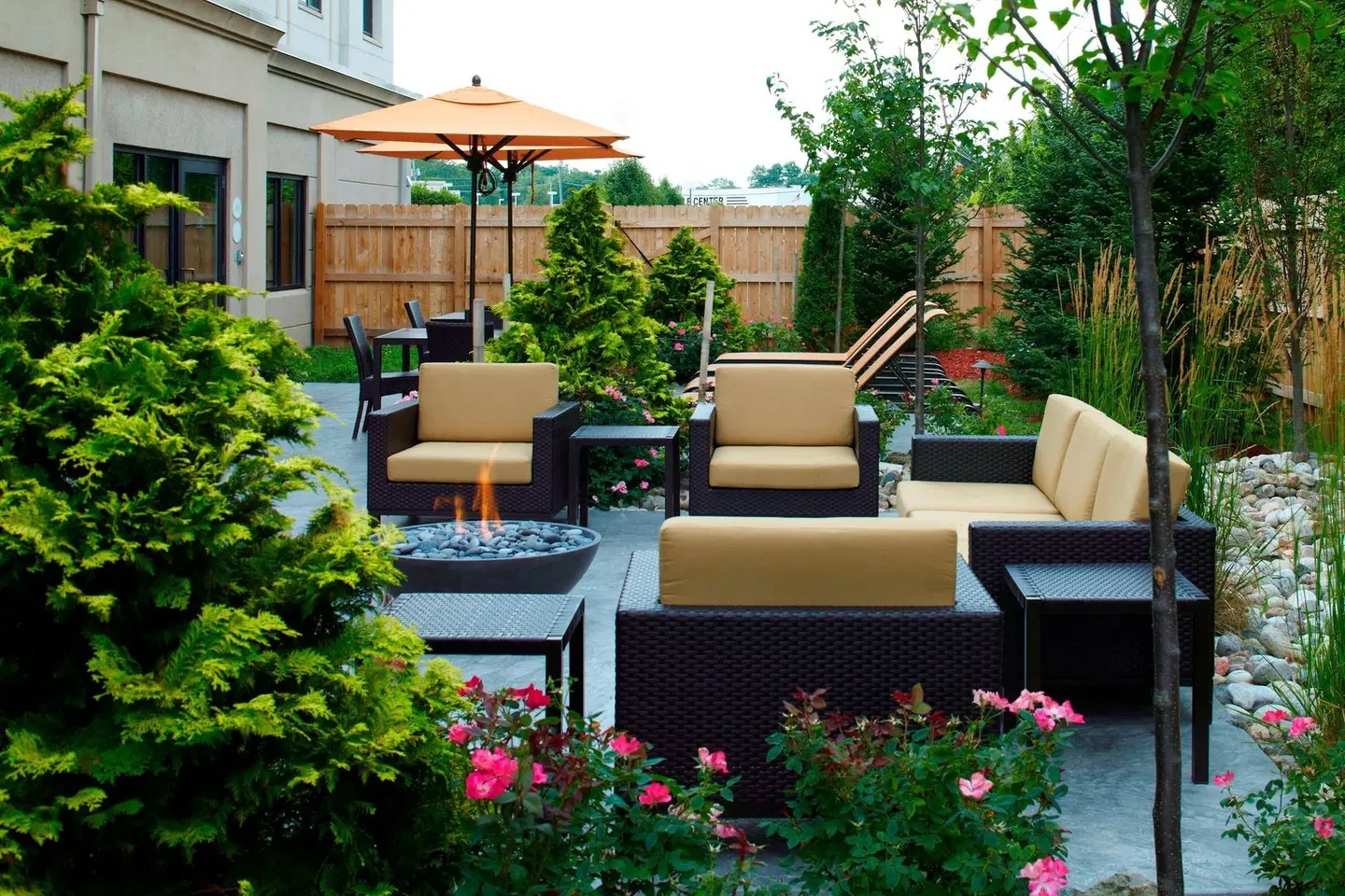 Courtyard by Marriott Buffalo Amherst/University Garten