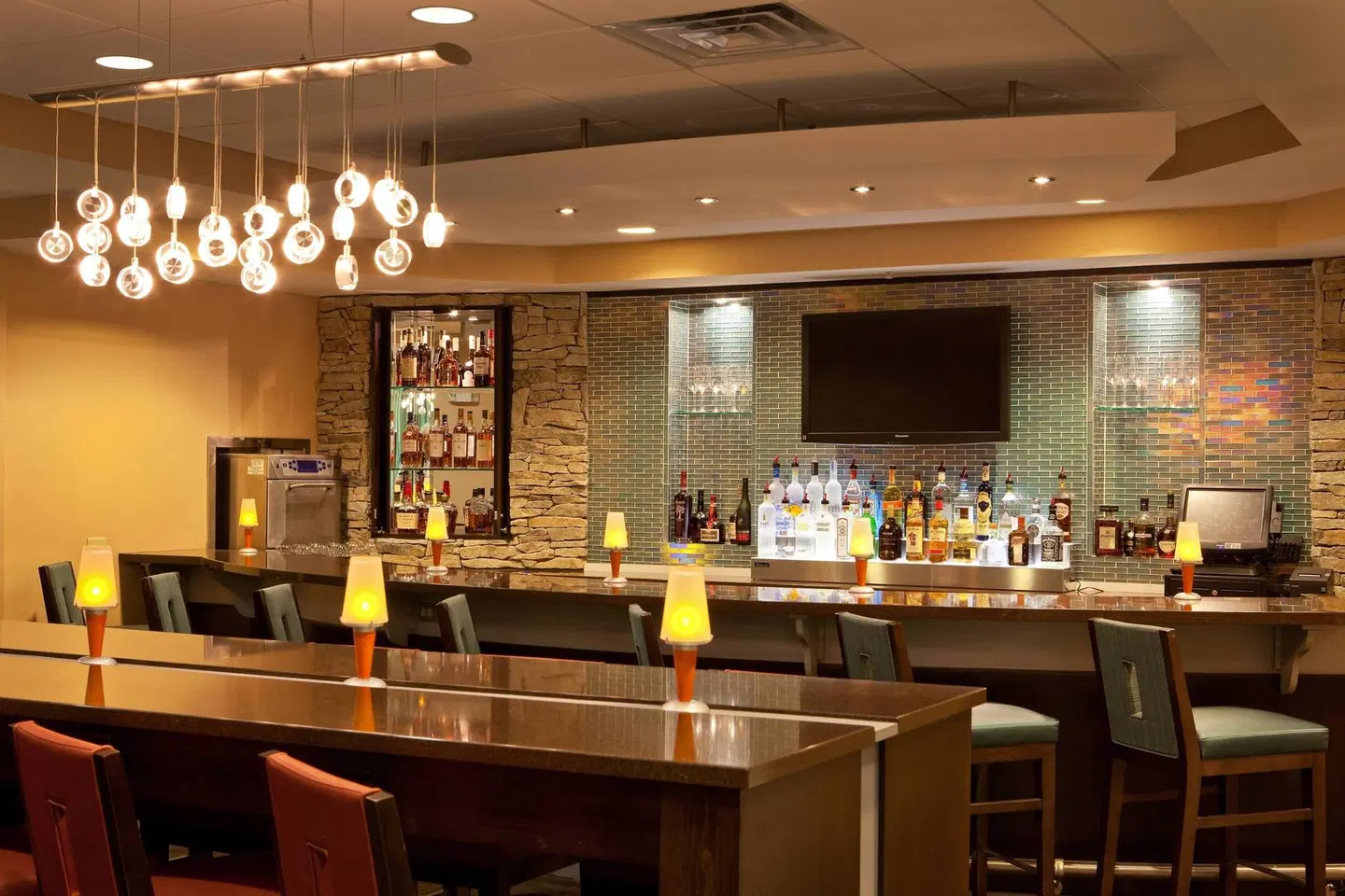 SpringHill Suites by Marriott Tarrytown Westchester County Bar
