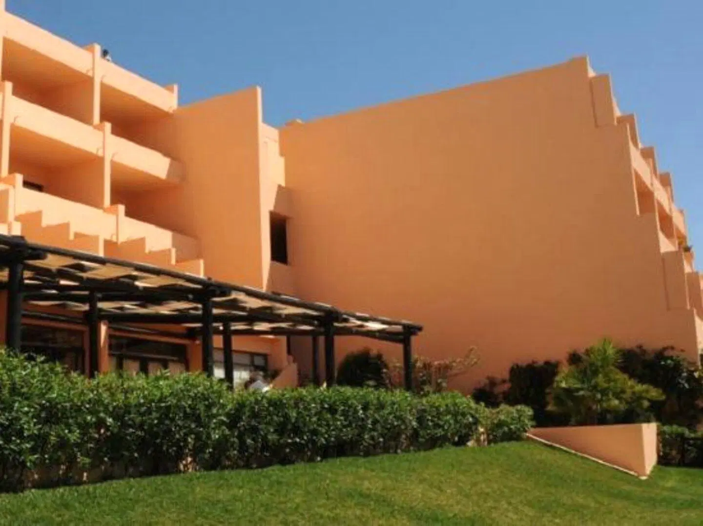 Dom Pedro Lagos EXTERIOR