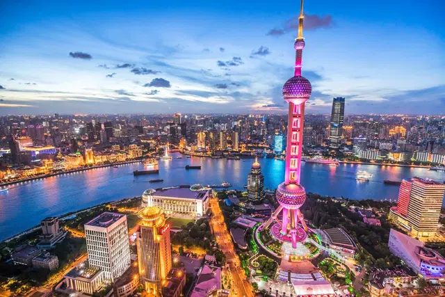 Auf Entdeckungstour durch Beijing und Shanghai Terrasse