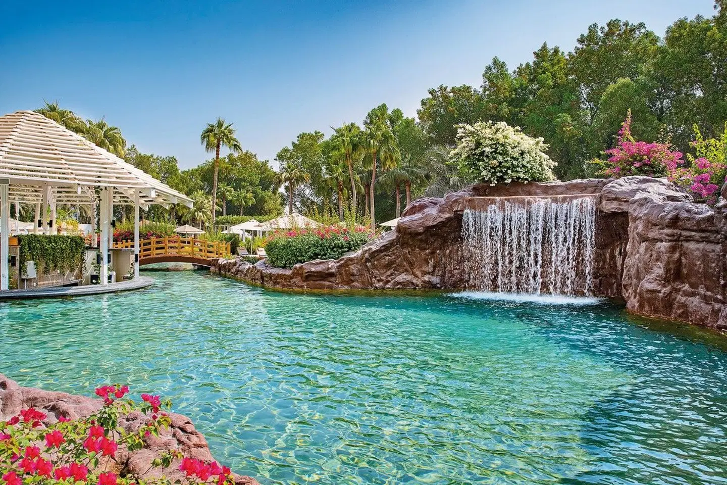The Ritz-Carlton, Doha OUTDOOR_POOL