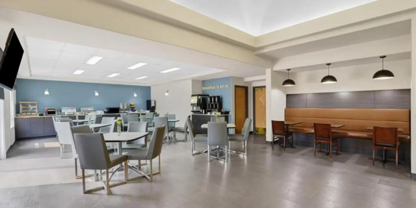 Days Inn by Wyndham Red Deer LOUNGE_LOBBY