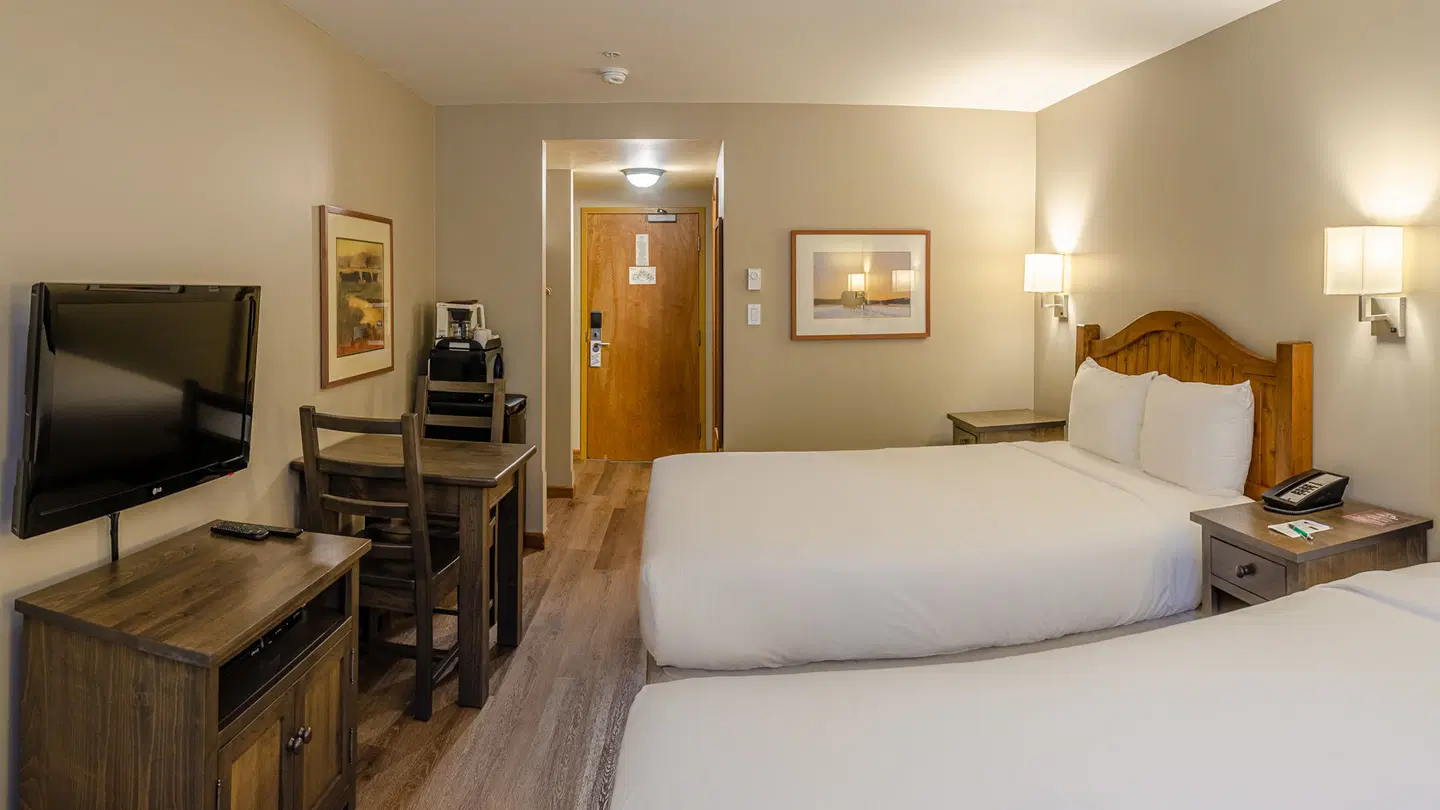 Sun Peaks Resort - Nancy Greene's Cahilty Hotel & Suites ROOM_EXAMPLE