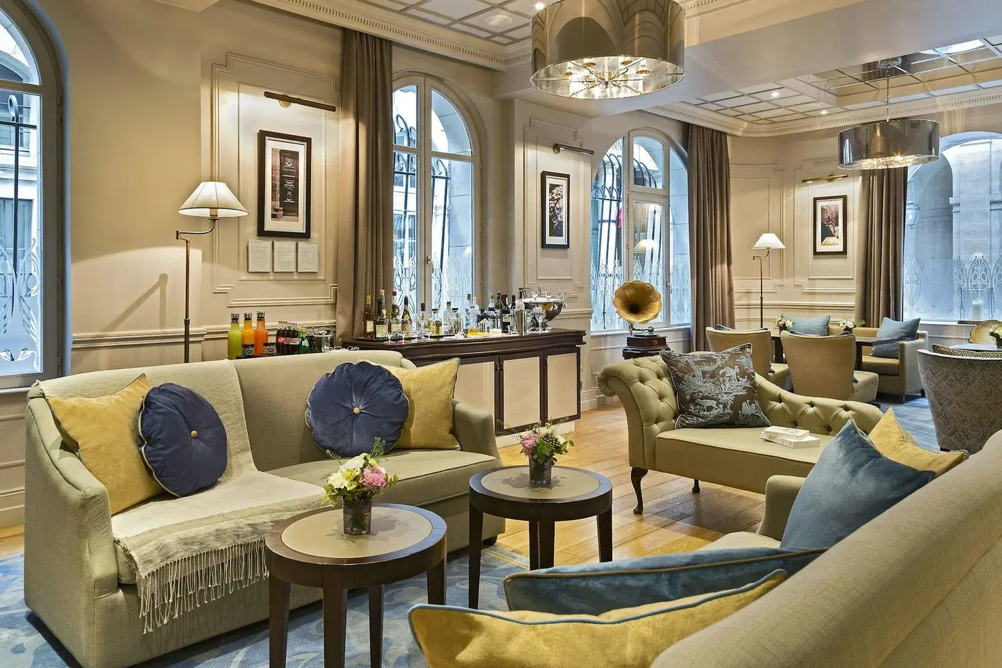 La Clef Louvre Paris by The Crest Collection LOUNGE_LOBBY
