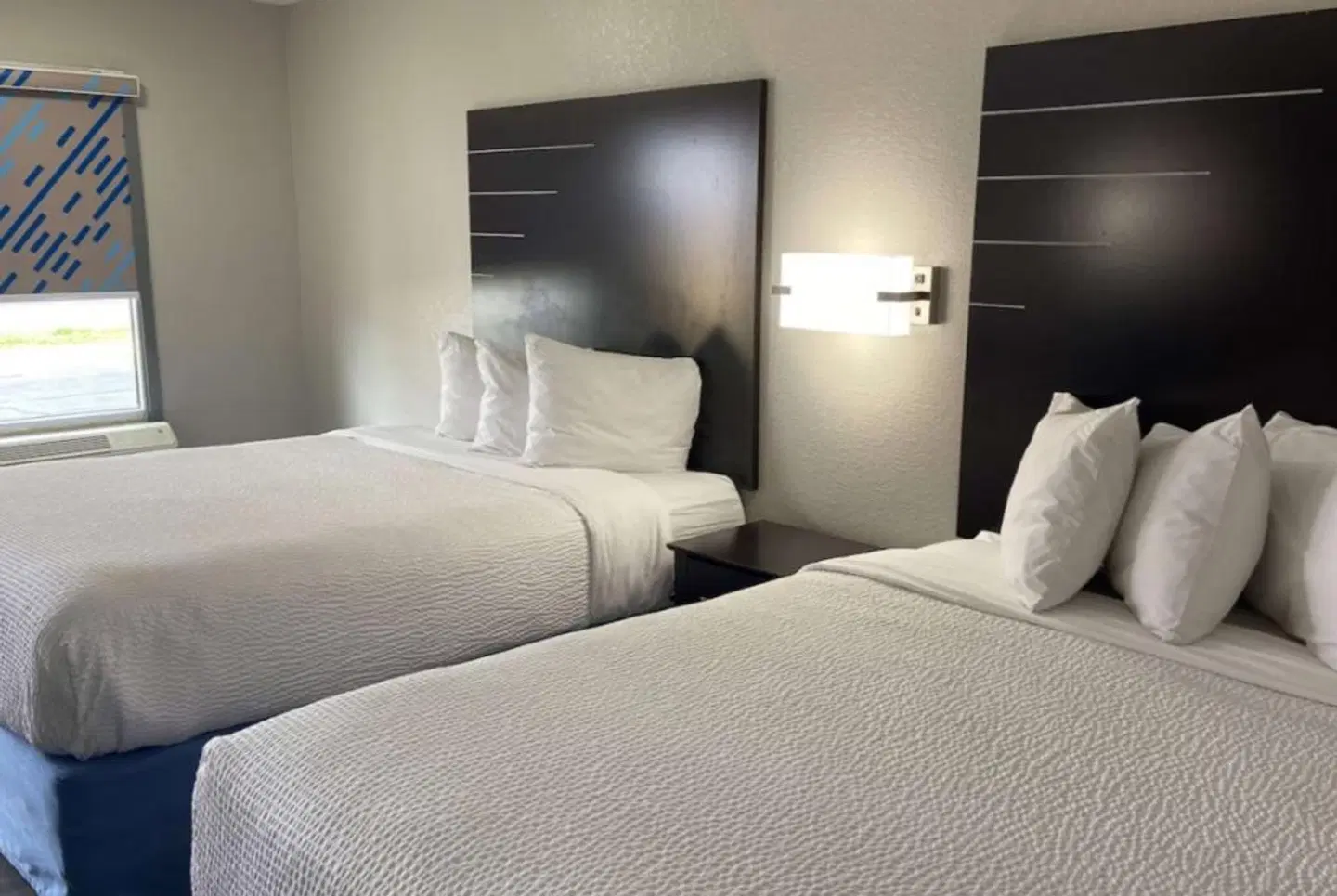 Days Inn by Wyndham Moss Point Pascagoula ROOM_EXAMPLE