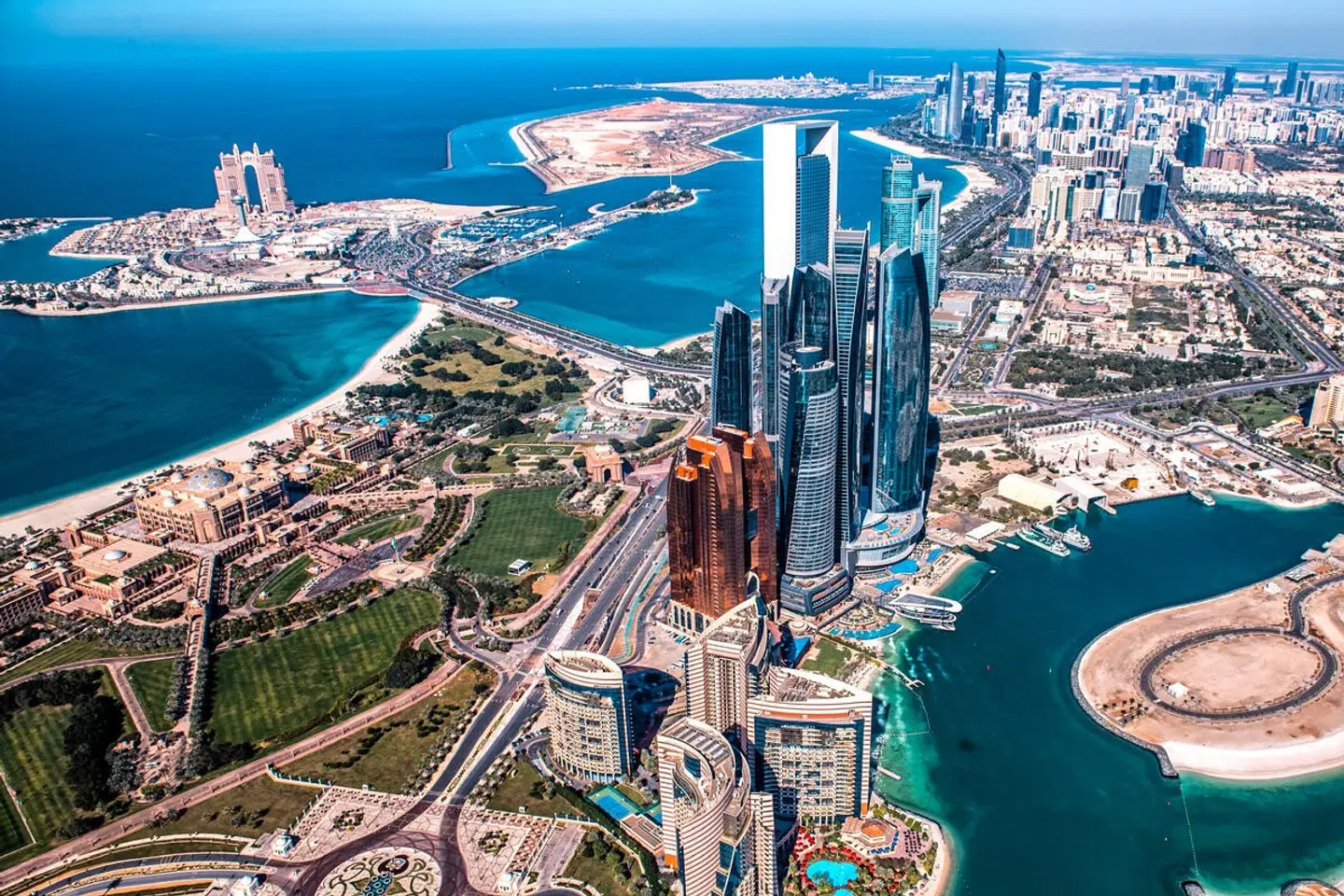 Dubai & Oman: Vom Puls der Metropole zur Seele des Orients LANDSCAPE