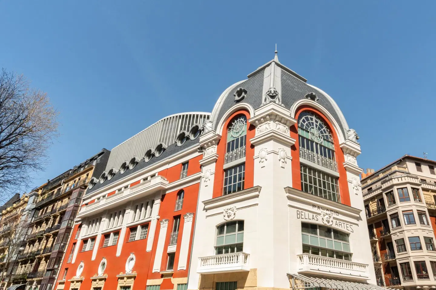 Palacio Bellas Artes San Sebastian, Curio Collection Hilton EXTERIOR