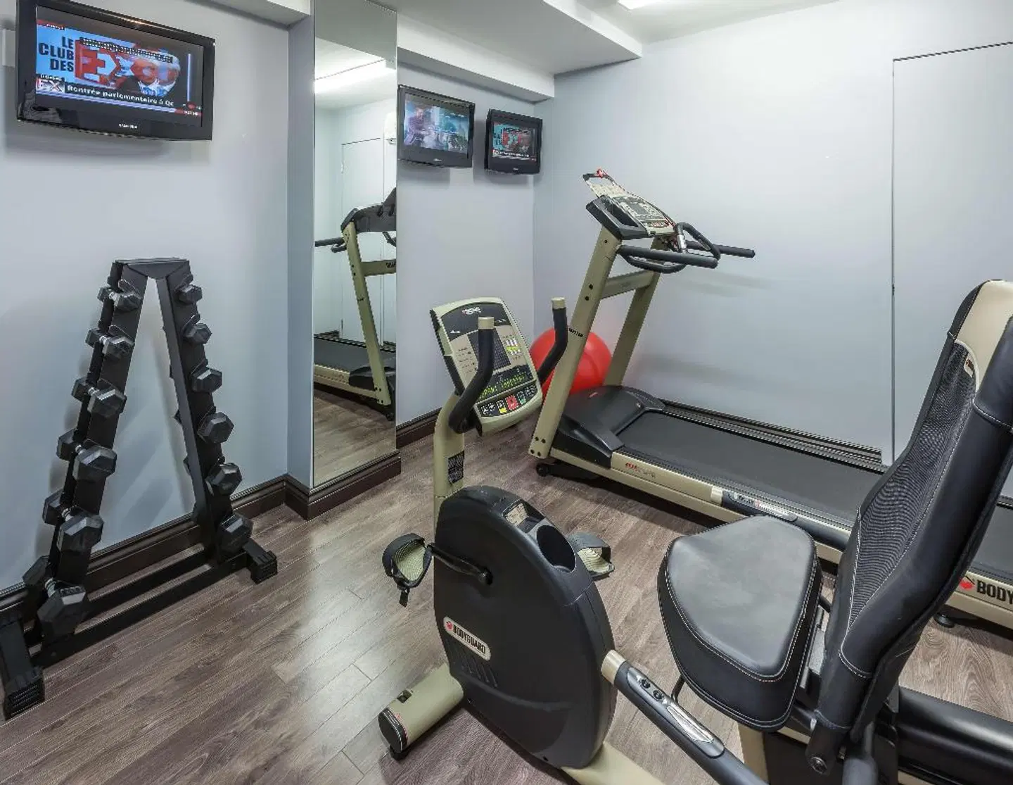 Chateau Bellevue SPORTS_AND_LEISURE